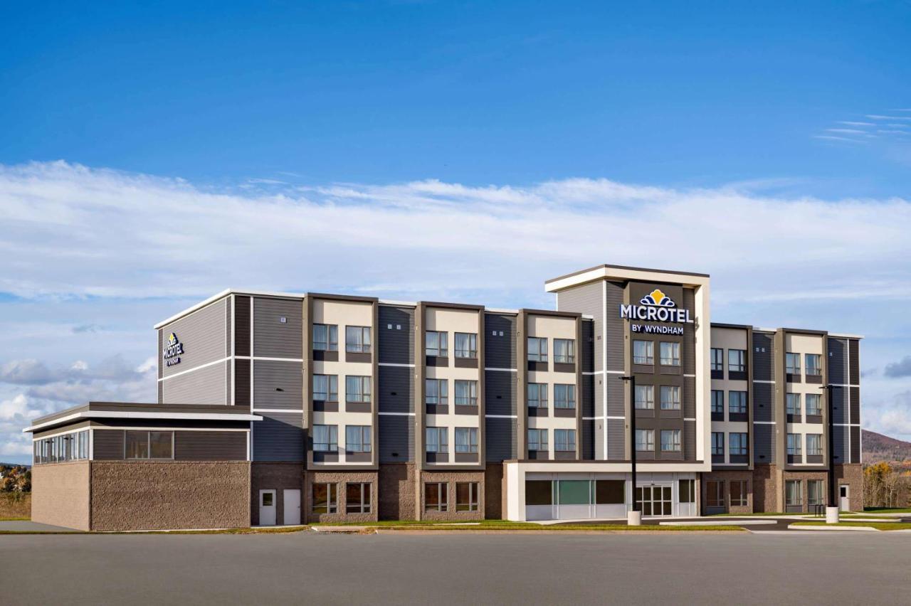 Microtel Inn & Suites By Wyndham Antigonish Zewnętrze zdjęcie