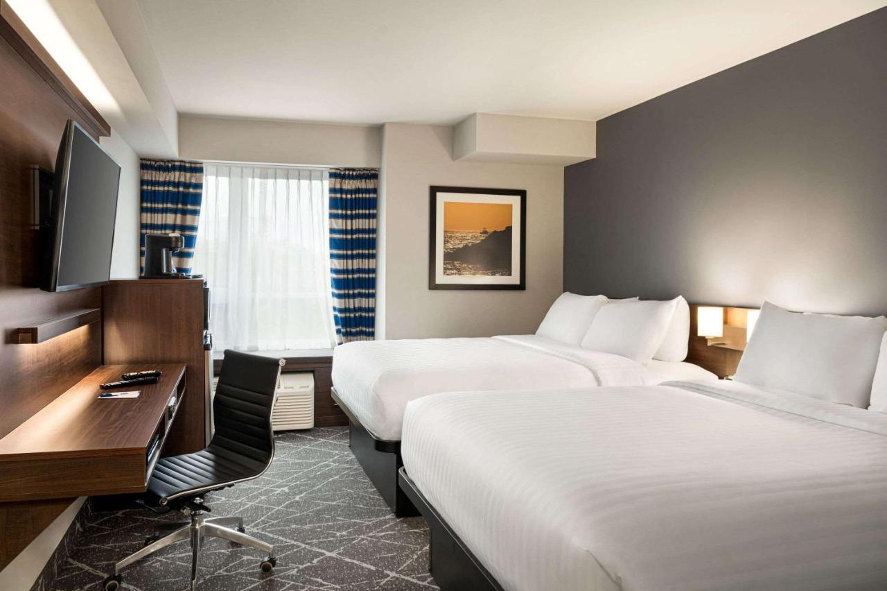 Microtel Inn & Suites By Wyndham Antigonish Zewnętrze zdjęcie